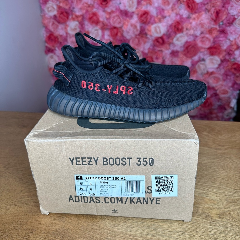 Yeezy boost black sneakers size 8